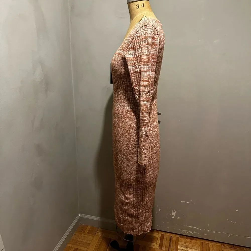Spring knit dress - Picture 4 of 5